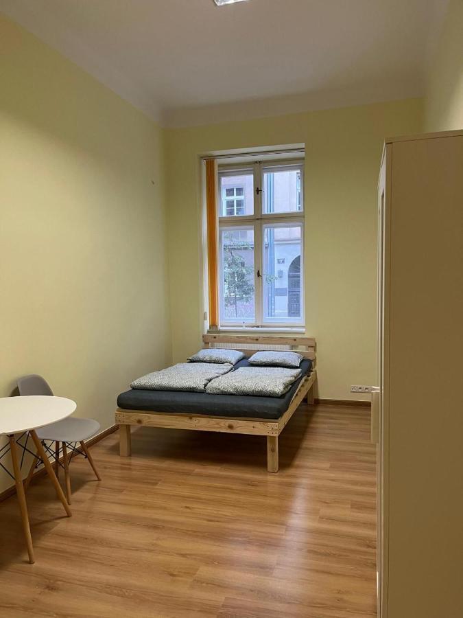 Batorego Lovely Rooms Краков Экстерьер фото